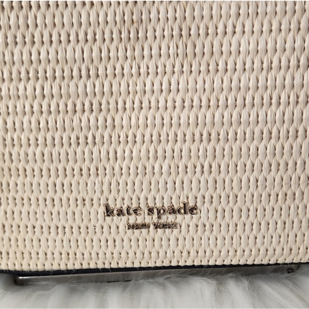 NWOT Kate Spade ♠️ Bucket Crossbody Bag! - Picture 7 of 7